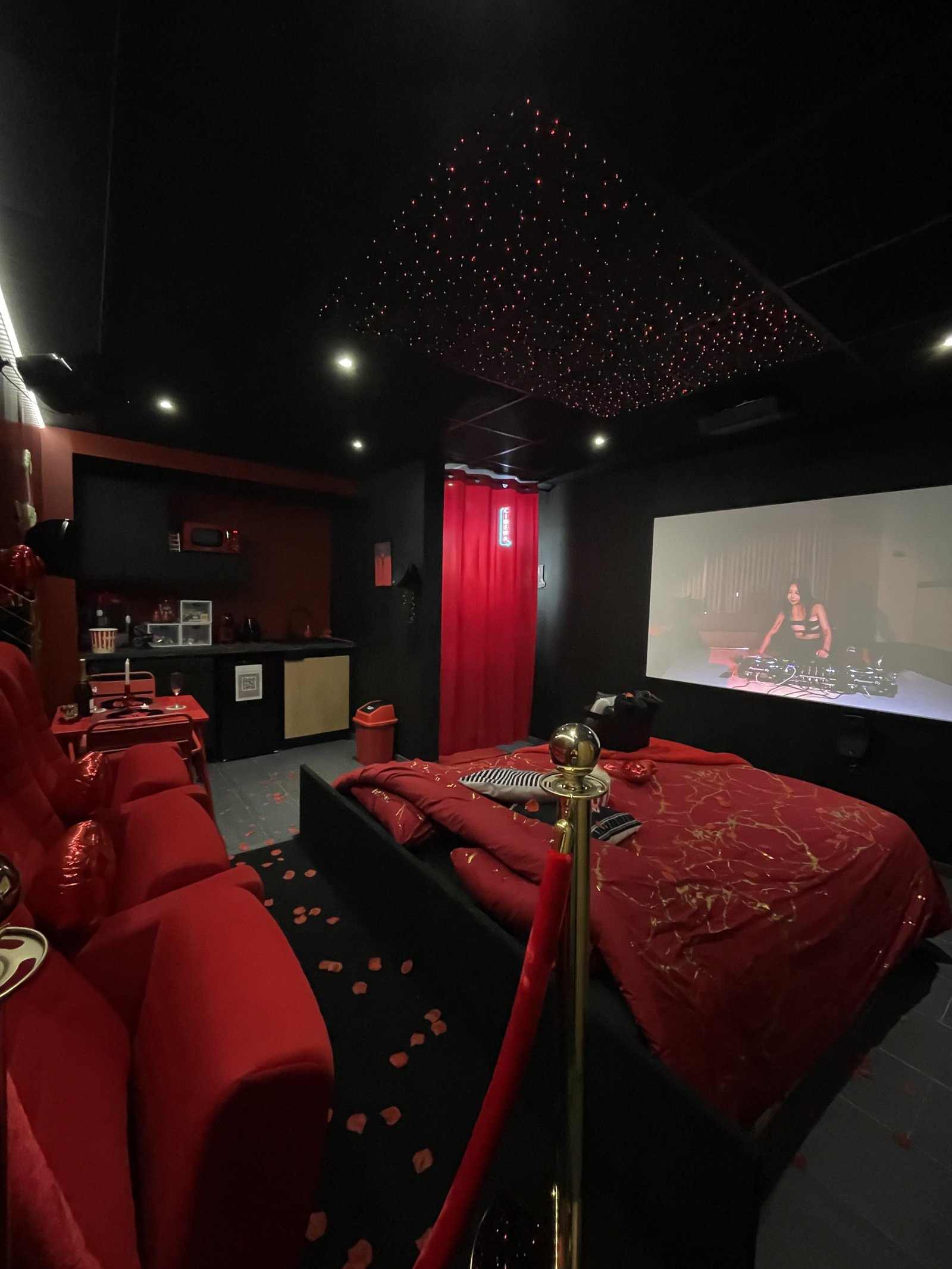 Hollywood Spa — photo 14